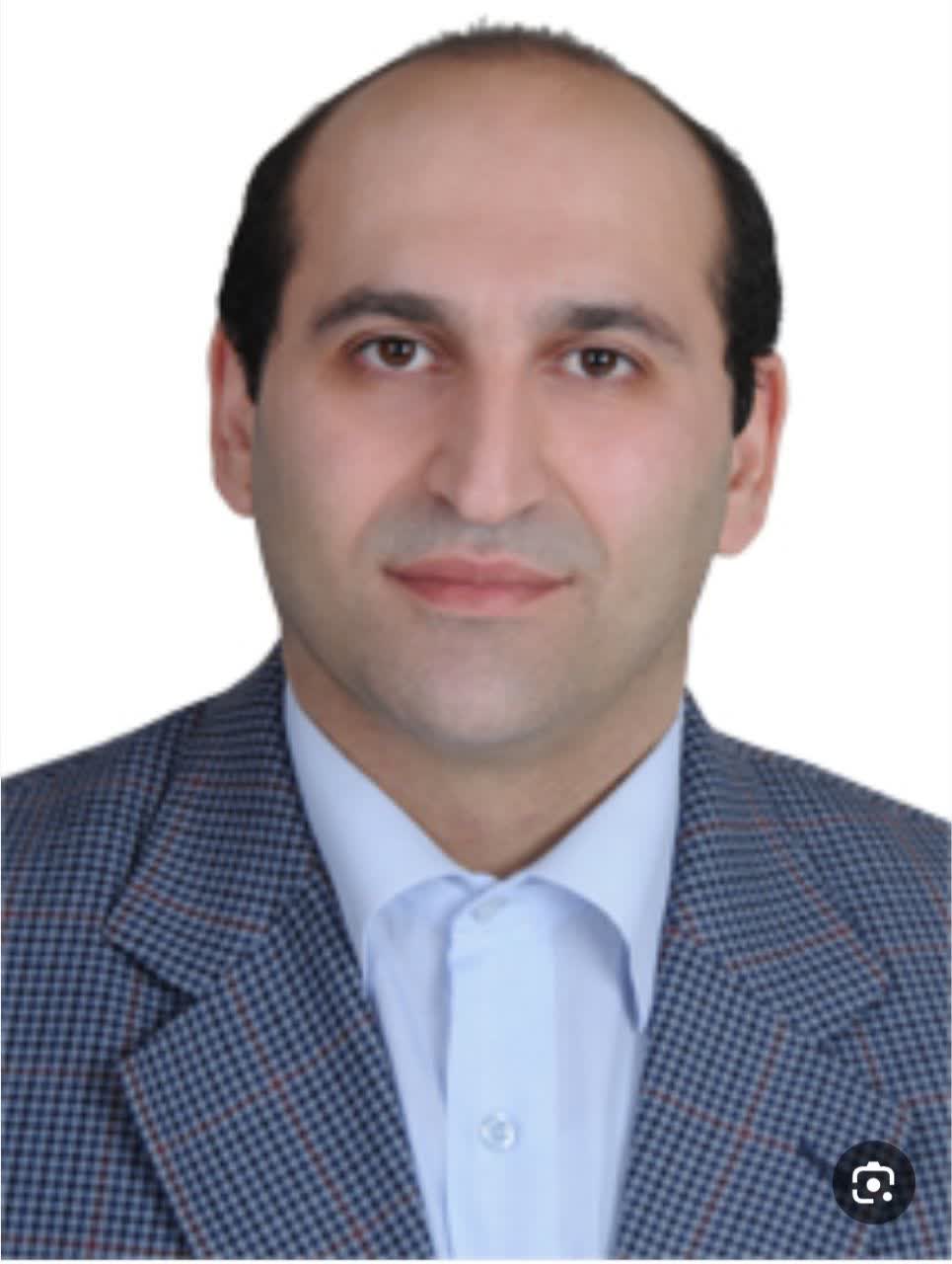 دکتر امین عظیم خانی